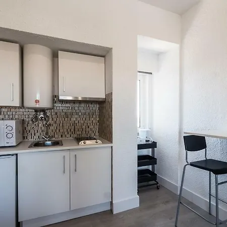 Cozy Studio With Balcony And Beautiful View * 卡斯凯什