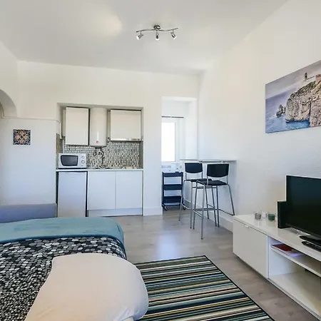 Cozy Studio With Balcony And Beautiful View *