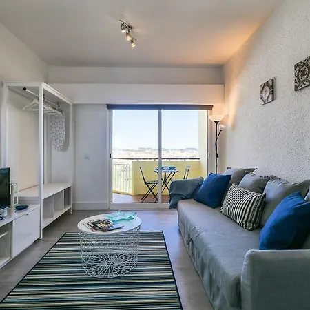 Cozy Studio With Balcony And Beautiful View * カスカイス